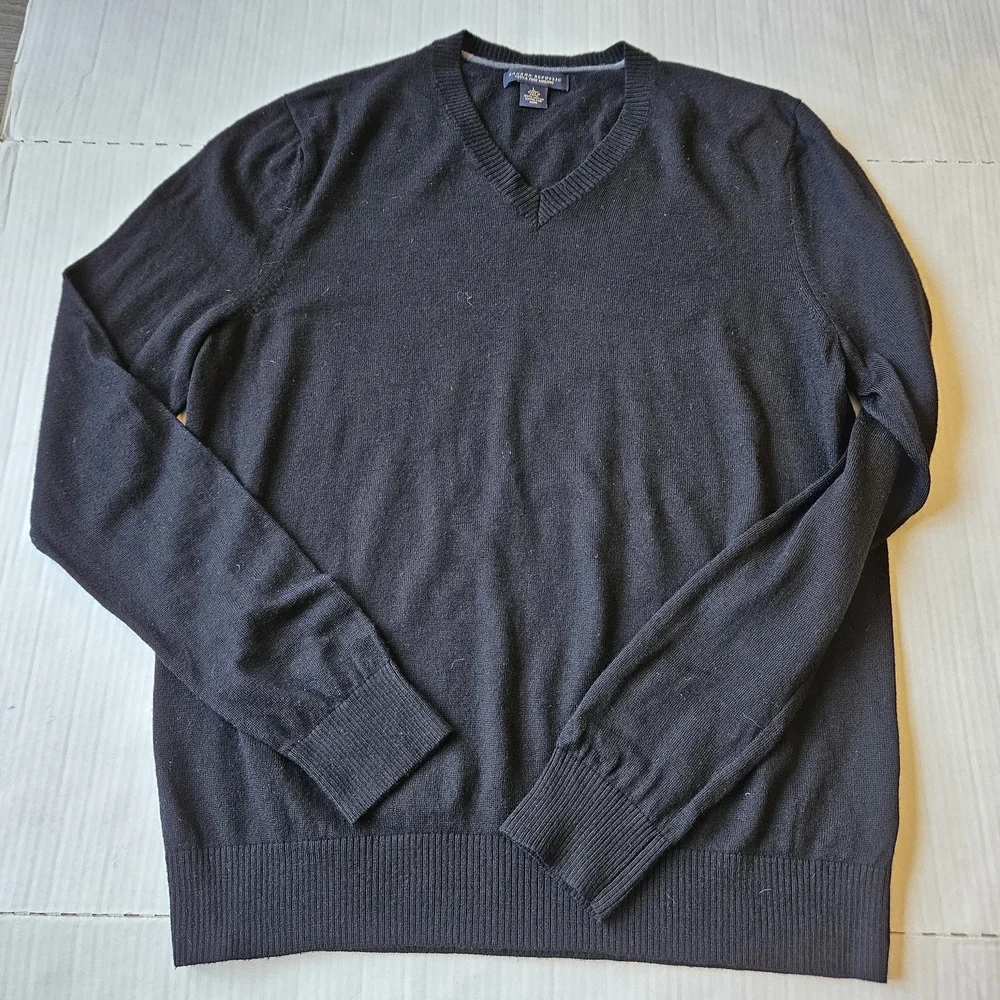 Banana Republic 100% Merino Extra Fine Wool Men's L